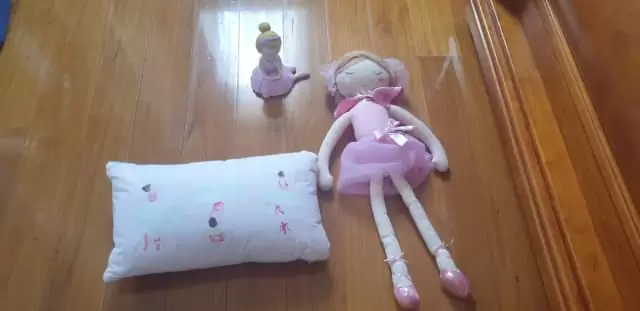 $90 Ballerina cushion, lamp and doll