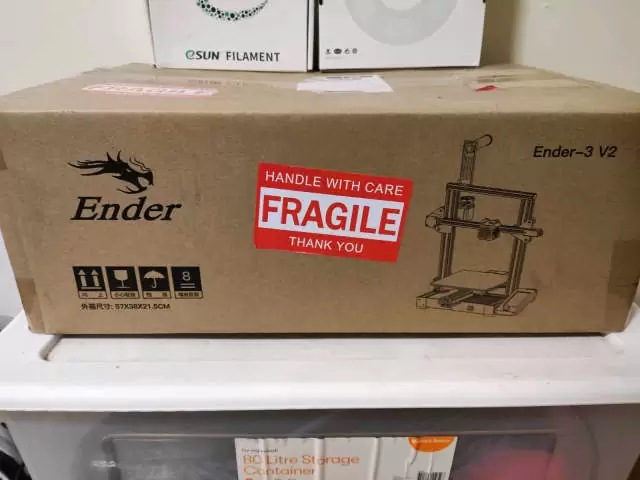 $400 Creality Ender 3 V-2 3D Printer