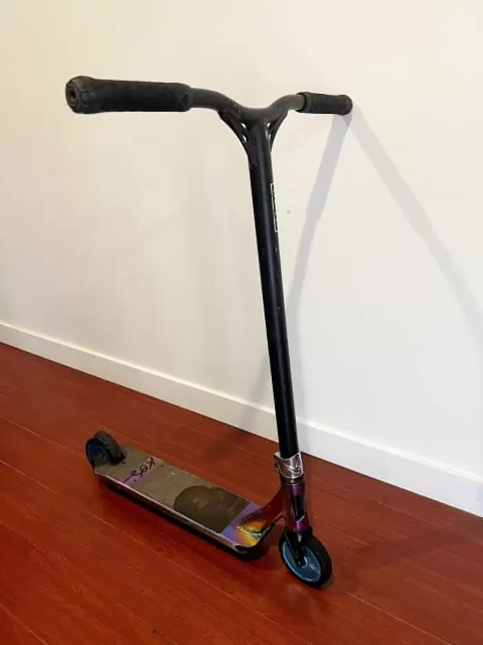 $150 The Envy KOS Series 6 Scooter