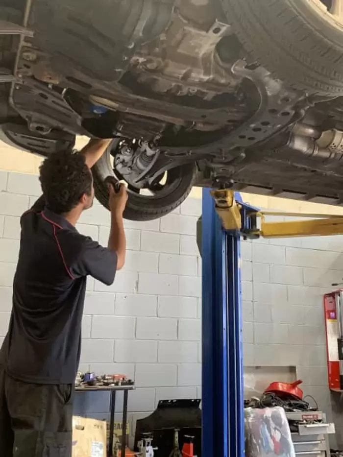 Cheap Vehicle Servicing | Mechanics & Garages |  Australia Gold Coast North